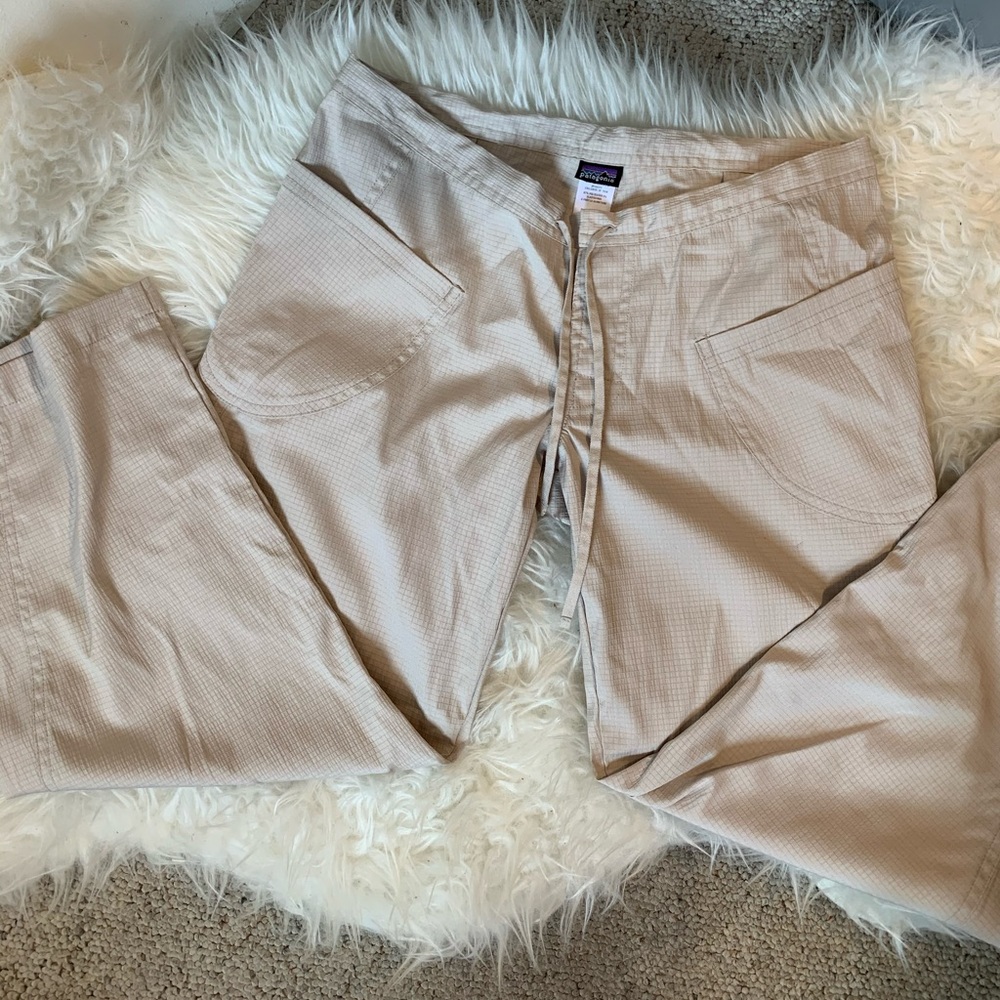 Patagonia quick dry capris light tan XS